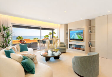 Fully Renovated 4-Bedroom Sea View Apartment – Los Granados del Mar, Estepona