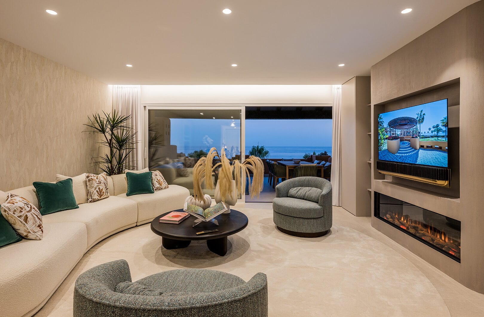 Fully Renovated 4-Bedroom Sea View Apartment – Los Granados del Mar, Estepona