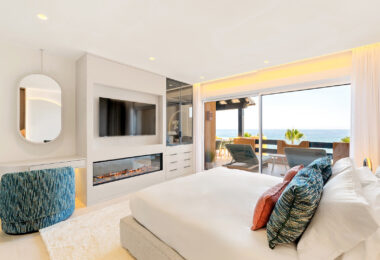 Fully Renovated 4-Bedroom Sea View Apartment – Los Granados del Mar, Estepona