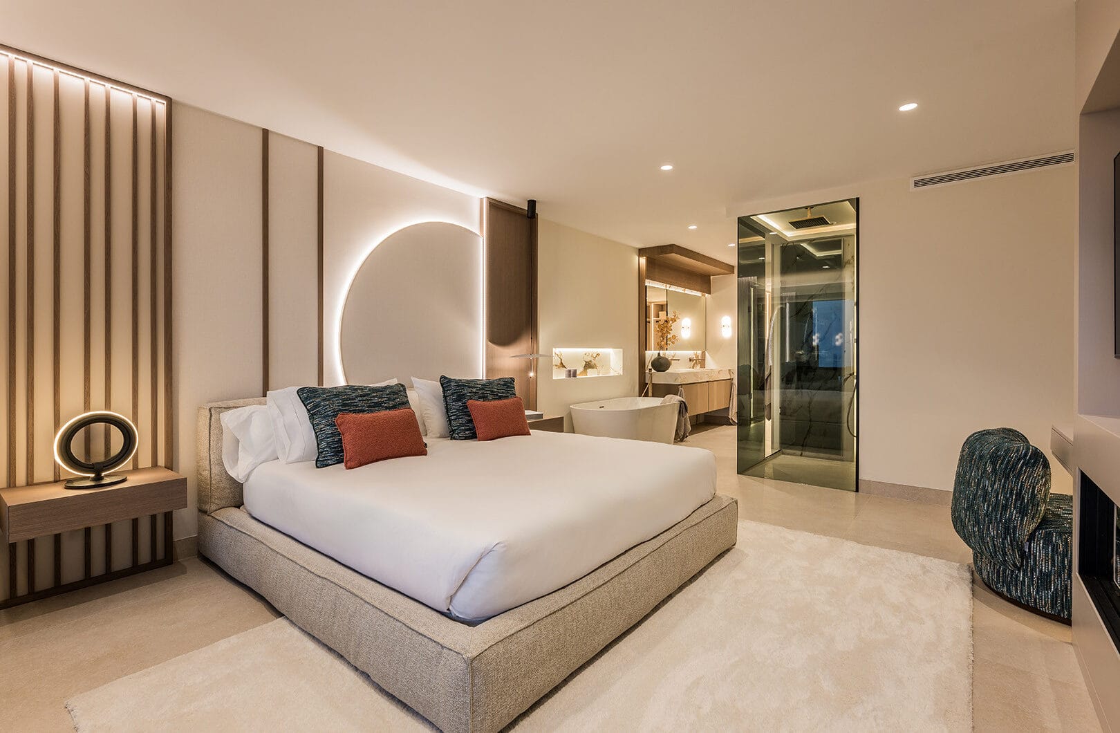 Fully Renovated 4-Bedroom Sea View Apartment – Los Granados del Mar, Estepona