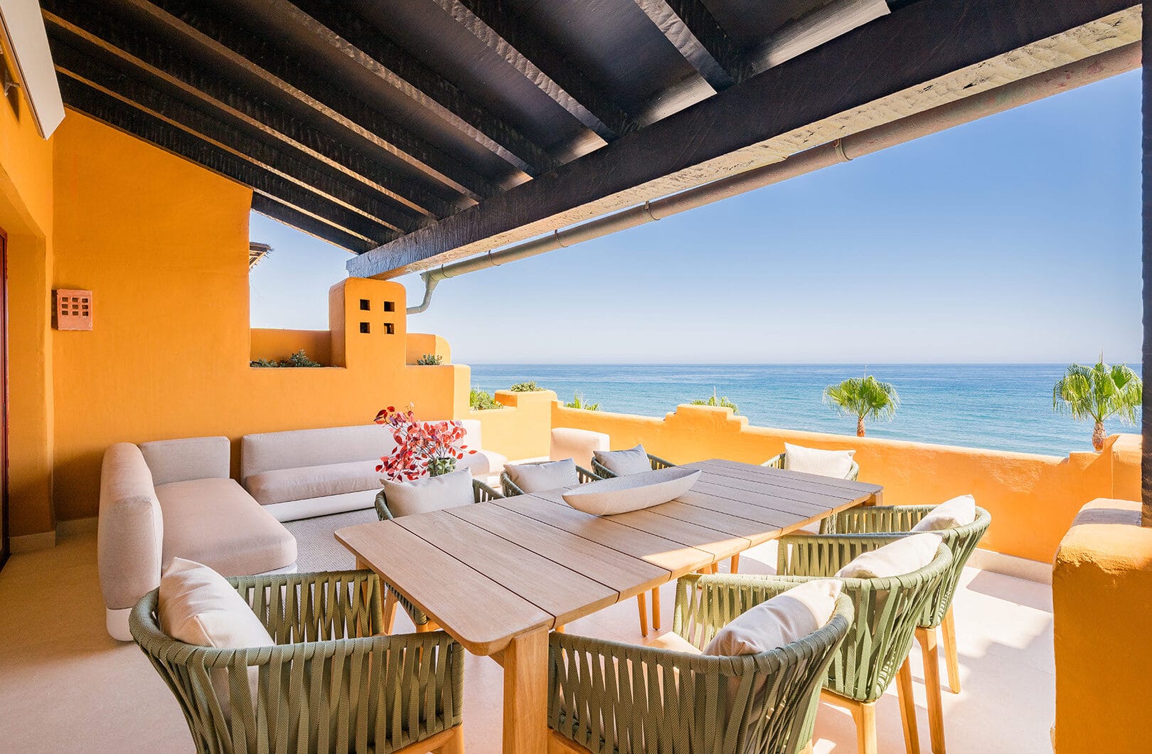 Fully Renovated 4-Bedroom Sea View Apartment – Los Granados del Mar, Estepona