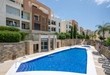Stunning apartment with panoramic views in Altos de Los Monteros