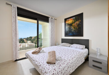 Stunning apartment with panoramic views in Altos de Los Monteros
