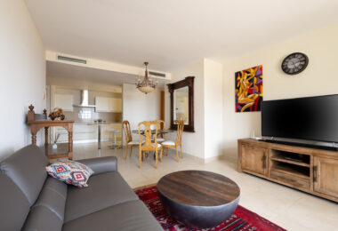 Stunning apartment with panoramic views in Altos de Los Monteros