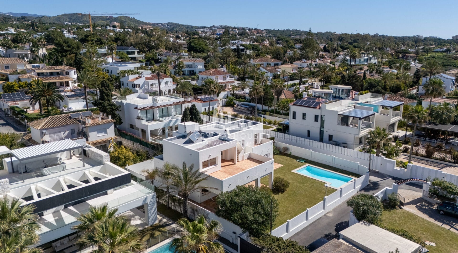 OPPORTUNITY-PRICE JUST REDUCED FOR A QUICK SALE: Stunning Luxury Front Line Beach Villa in Marbesa, Marbella East