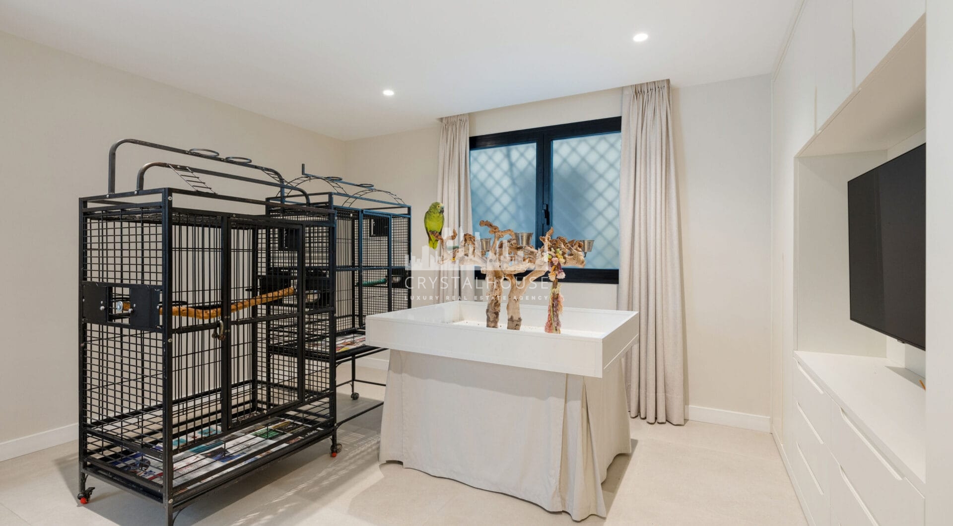 Elegant  apartment in King Hills , Marbella Golden Mile