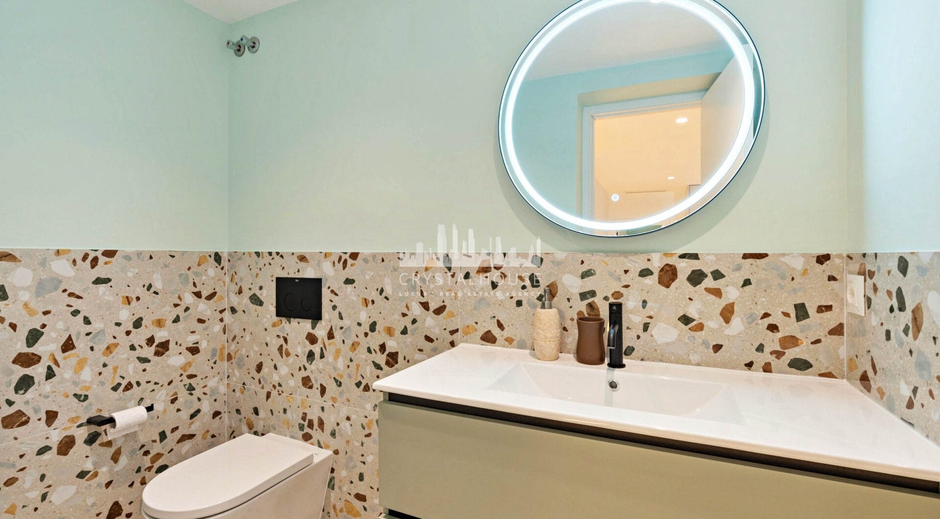 Elegant  apartment in King Hills , Marbella Golden Mile