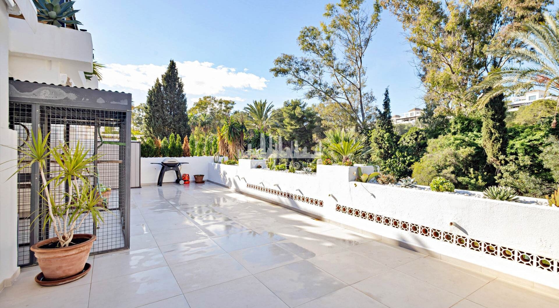 Elegant  apartment in King Hills , Marbella Golden Mile