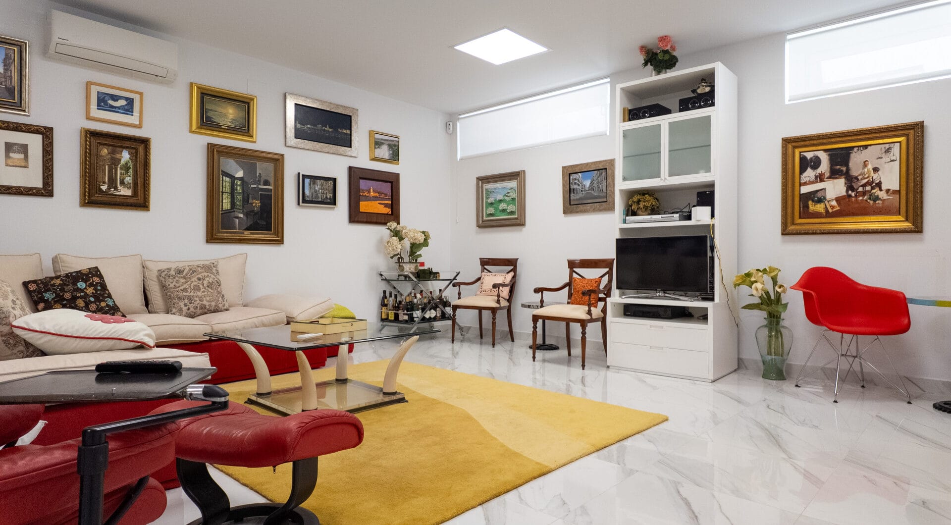 Exquisite Luxury Villa with Panoramic Sea and Mountain Views in Pedregalejo, Malaga