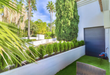 Magnificent five-bedroom, south-facing villa situated in the prestigious Village Las Lomas de Magna Marbella with sea views