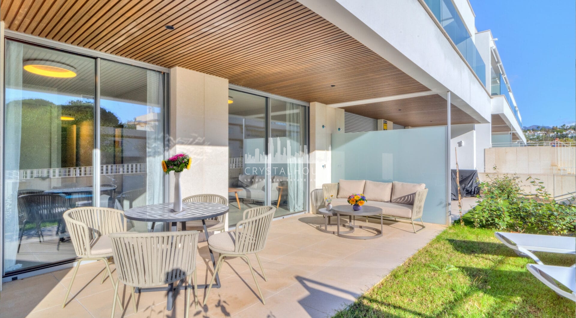 Spectacular two bedroom ground floor apartment in the brand new gated community Estrella Del Mar, Marbella