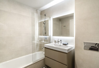 Spectacular two bedroom ground floor apartment in the brand new gated community Estrella Del Mar, Marbella
