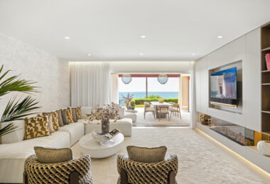 Stunning south facing, four bedroom ground floor apartment, set within the exclusive Los Granados del Mar urbanization on the New Golden Mile