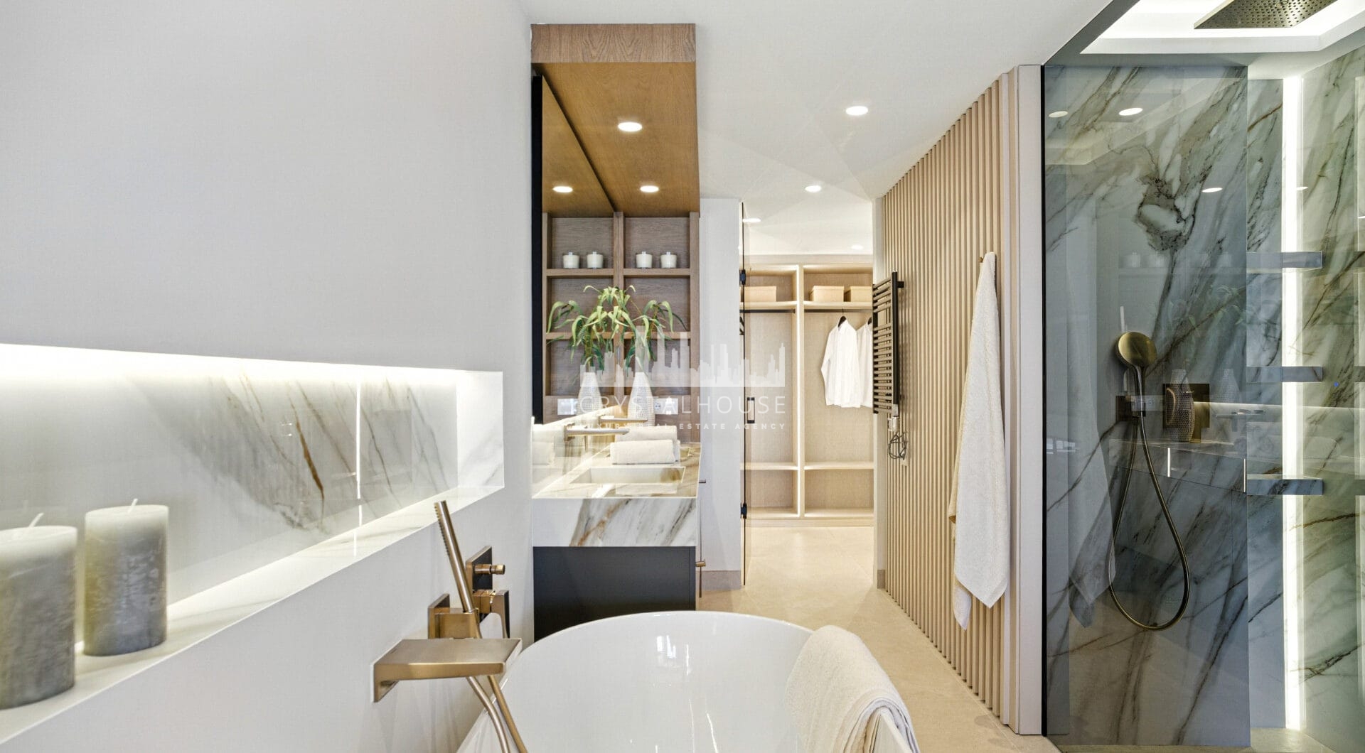 Stunning south facing, four bedroom ground floor apartment, set within the exclusive Los Granados del Mar urbanization on the New Golden Mile