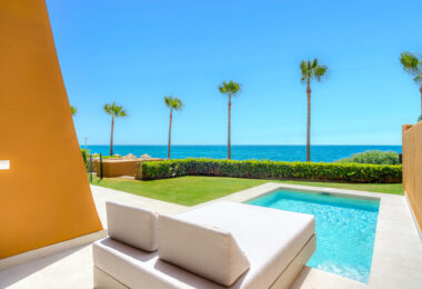 Stunning south facing, four bedroom ground floor apartment, set within the exclusive Los Granados del Mar urbanization on the New Golden Mile