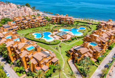 Stunning south facing, four bedroom ground floor apartment, set within the exclusive Los Granados del Mar urbanization on the New Golden Mile
