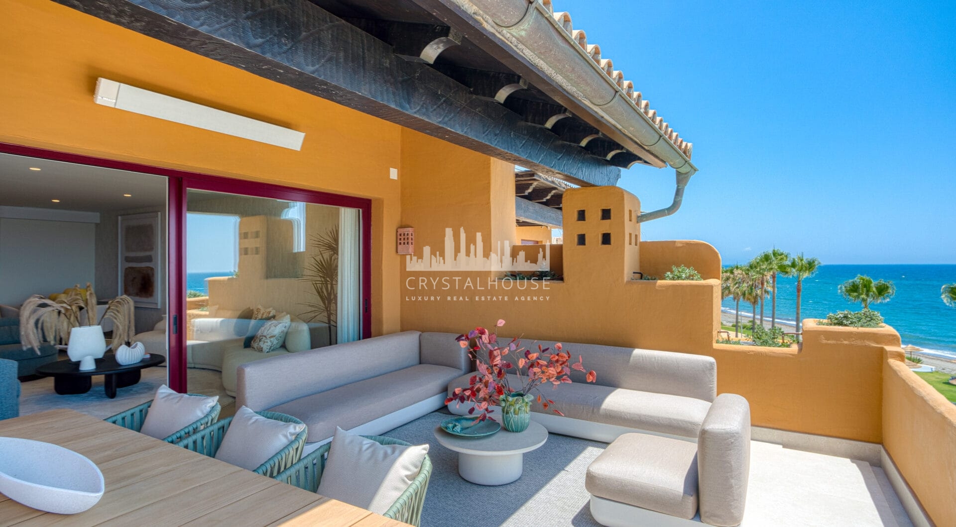 Beautiful beach front, south facing four bedroom apartment located in Los Granados del Mar on the New Golden Mile