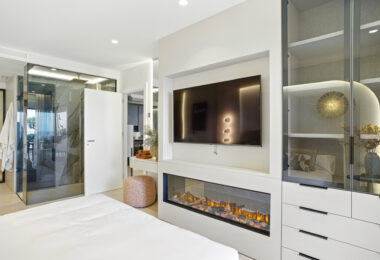 Impeccably renovated, south facing beach front, garden apartment located in the exclusive Menara Beach community on the sought-after New Golden Mile