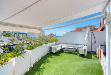Stylish south west facing, three-bedroom semi detached townhouse located in Riviera del Sol