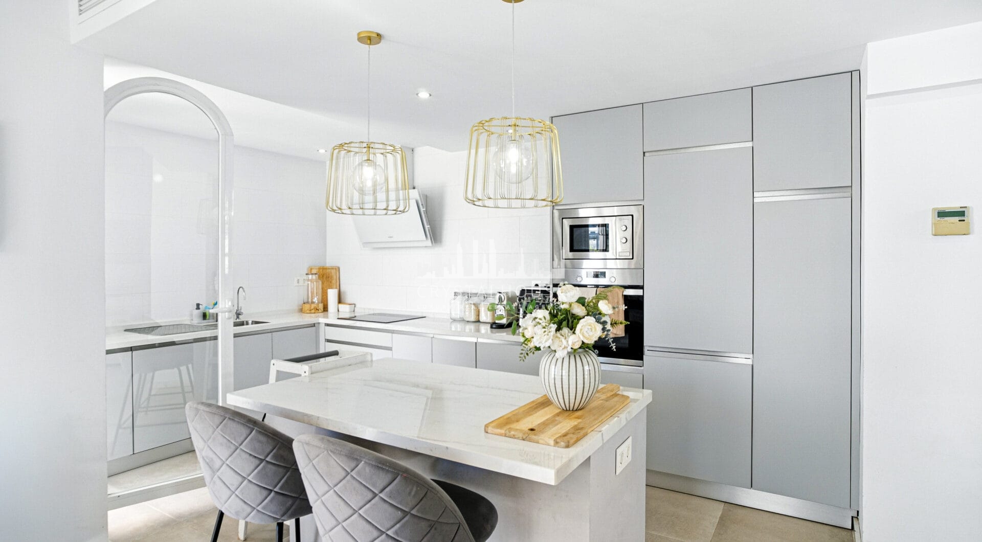 Stylish south west facing, three-bedroom semi detached townhouse located in Riviera del Sol