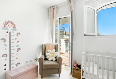 Stylish south west facing, three-bedroom semi detached townhouse located in Riviera del Sol