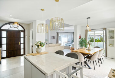 Stylish south west facing, three-bedroom semi detached townhouse located in Riviera del Sol