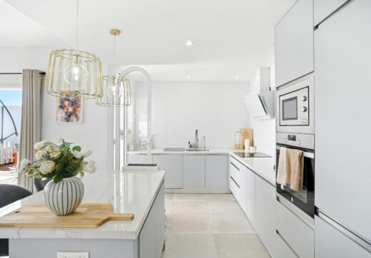 Stylish south west facing, three-bedroom semi detached townhouse located in Riviera del Sol