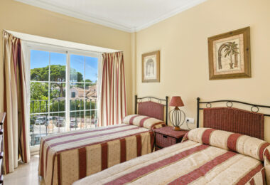 Exclusive Beachfront Two-Bedroom South-Facing Apartment with Sea Views in La Herradura, Marbella