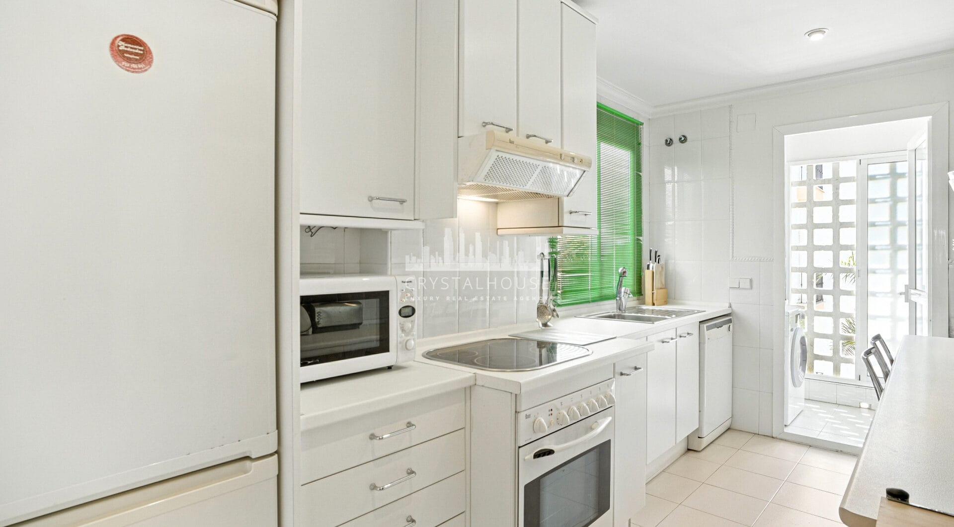 Exclusive Beachfront Two-Bedroom South-Facing Apartment with Sea Views in La Herradura, Marbella
