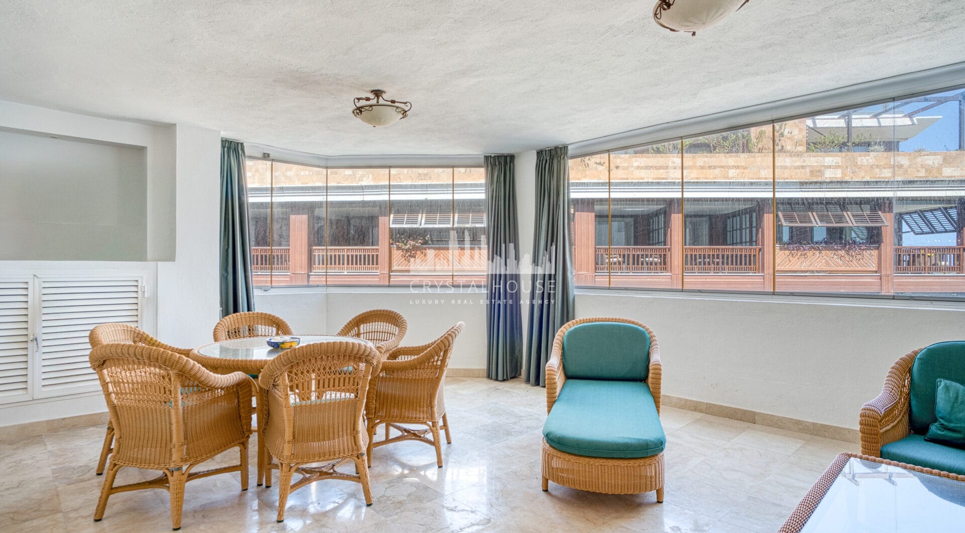 Exclusive Beachfront Two-Bedroom South-Facing Apartment with Sea Views in La Herradura, Marbella