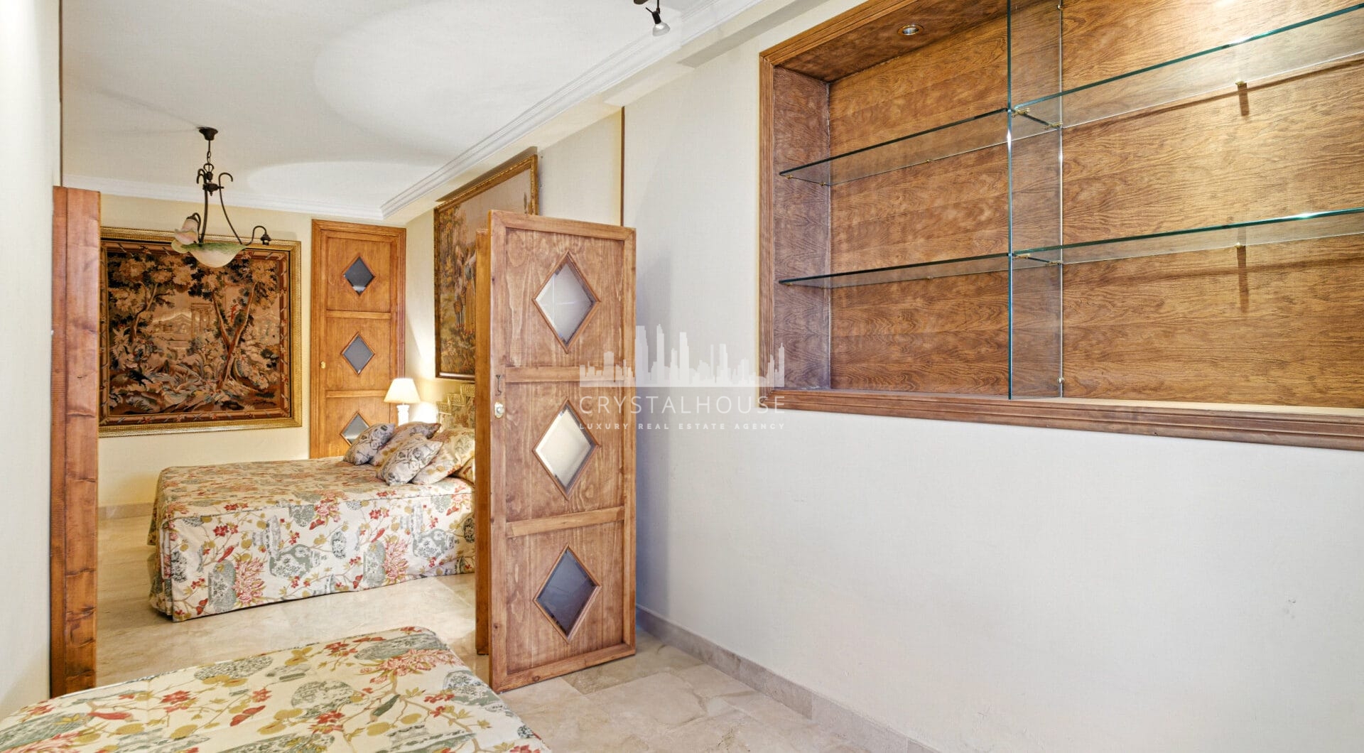Exclusive Beachfront Two-Bedroom South-Facing Apartment with Sea Views in La Herradura, Marbella