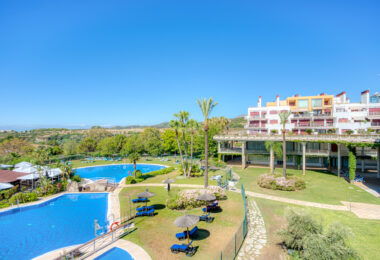 Charming east facing, three bedroom duplex penthouse located in the gated community Parque Botanico, Estepona
