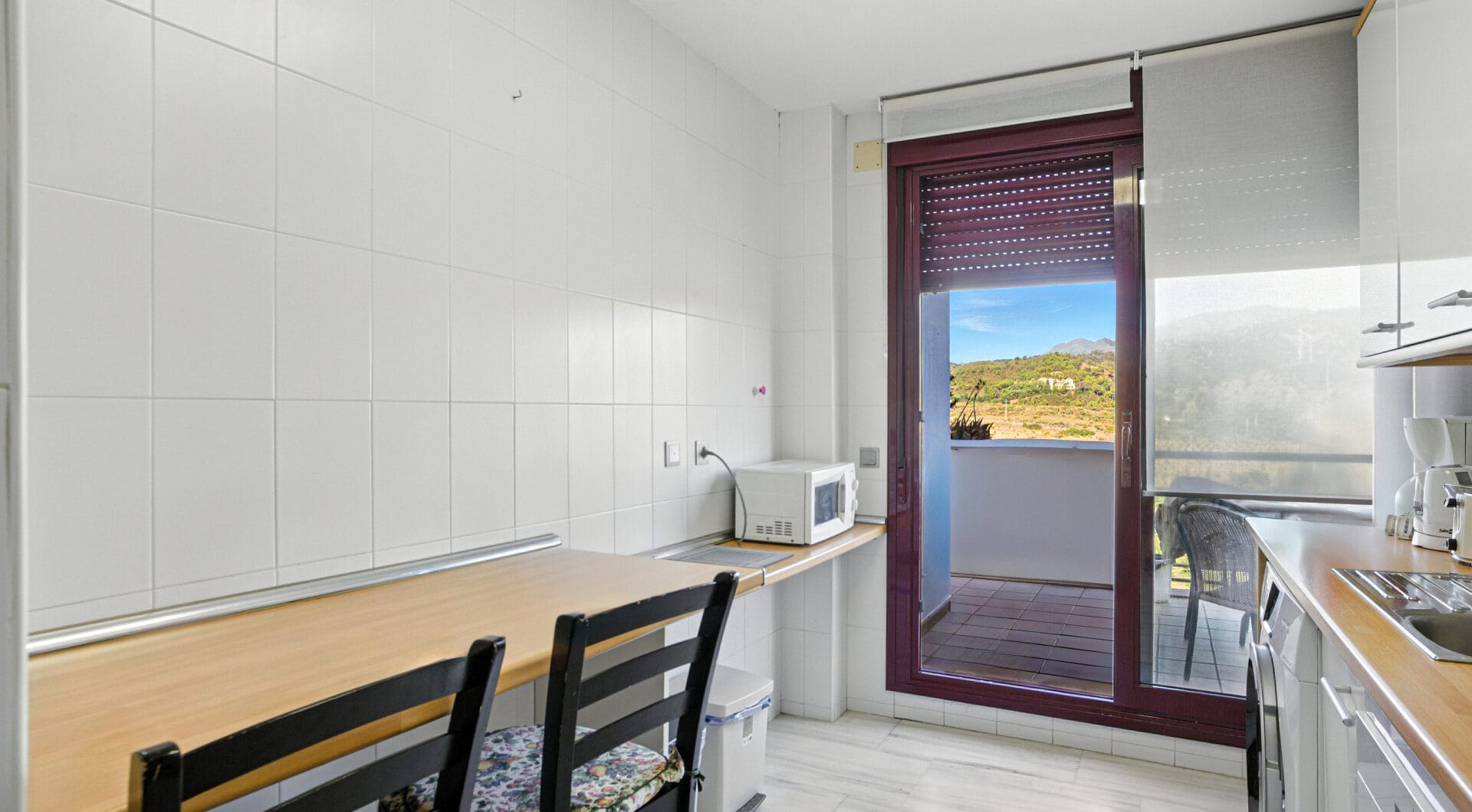 Charming east facing, three bedroom duplex penthouse located in the gated community Parque Botanico, Estepona