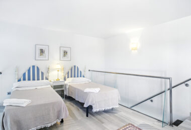 Charming east facing, three bedroom duplex penthouse located in the gated community Parque Botanico, Estepona