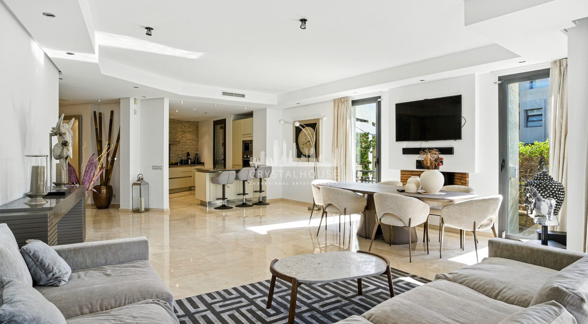 Luxury, south facing two bedroom, ground floor apartment located in prestigious community Imara, Balcones de Sierra Blanca