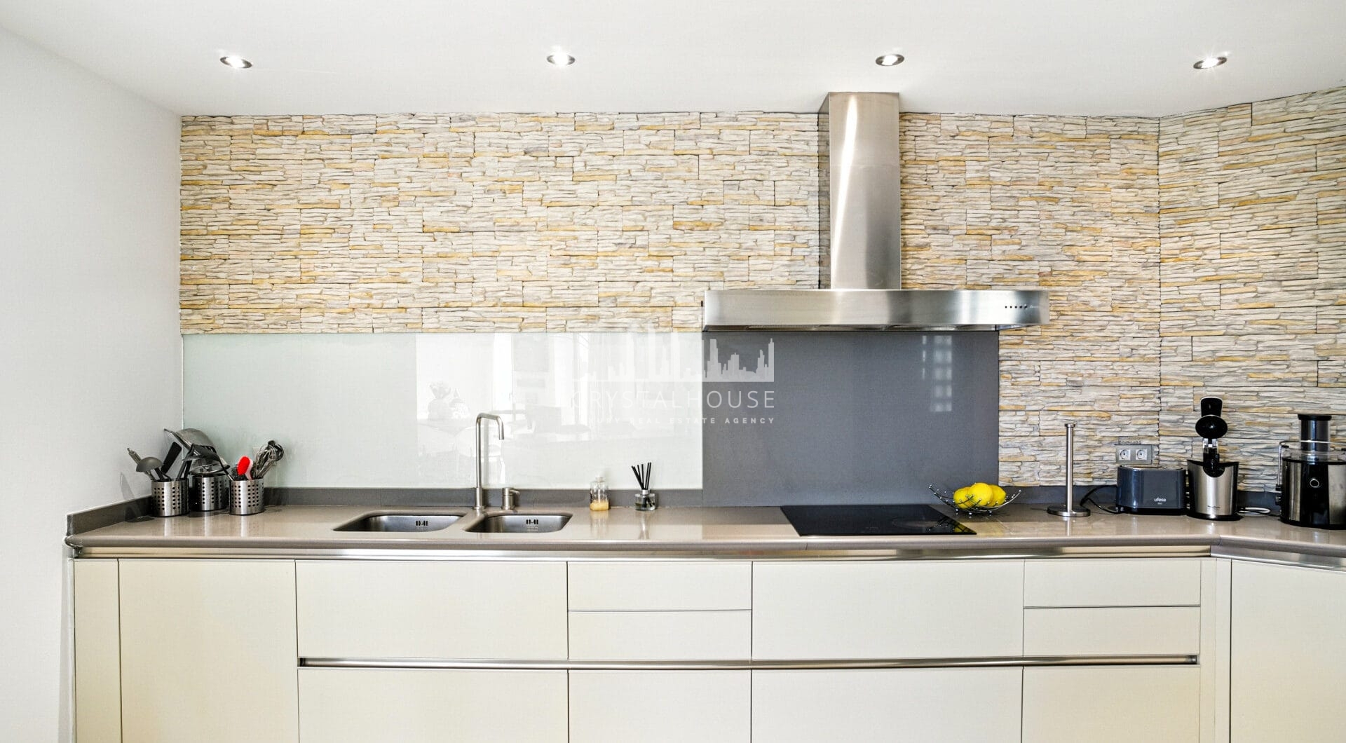 Luxury, south facing two bedroom, ground floor apartment located in prestigious community Imara, Balcones de Sierra Blanca