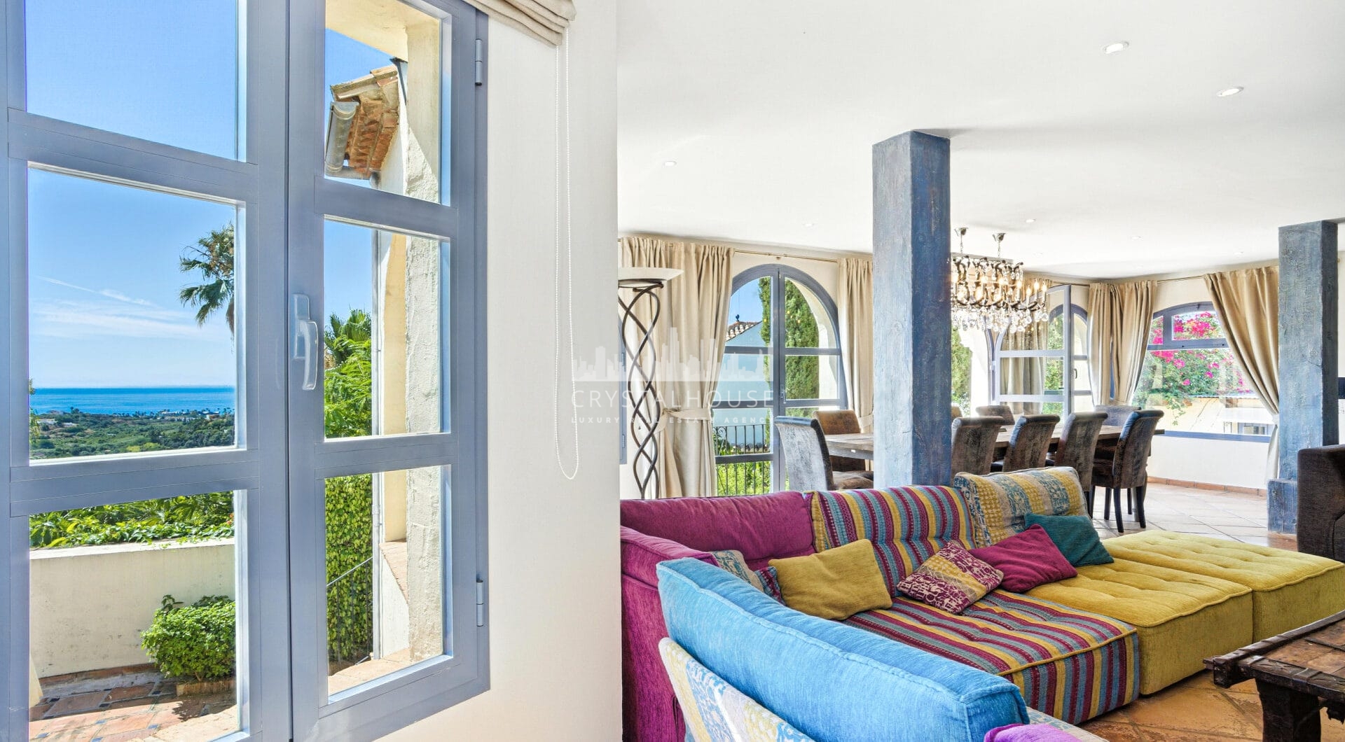 Spacious seven-bedroom, south facing villa with sea views, located in the fantastic area of Estepona