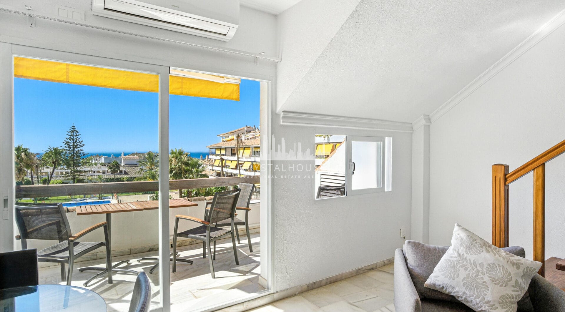 Wonderful south facing. two bedroom duplex penthouse located in the highly sought-after Carolina Park on Marbella’s prestigious Golden Mile