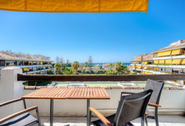 Wonderful south facing. two bedroom duplex penthouse located in the highly sought-after Carolina Park on Marbella’s prestigious Golden Mile