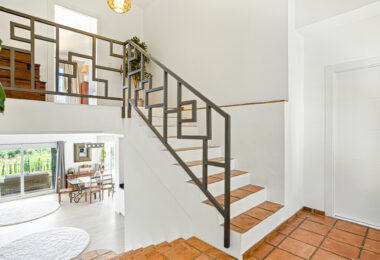Beautiful five bedroom, Southwest-Facing Villa with Golf Views in Valle Romano (Estepona)