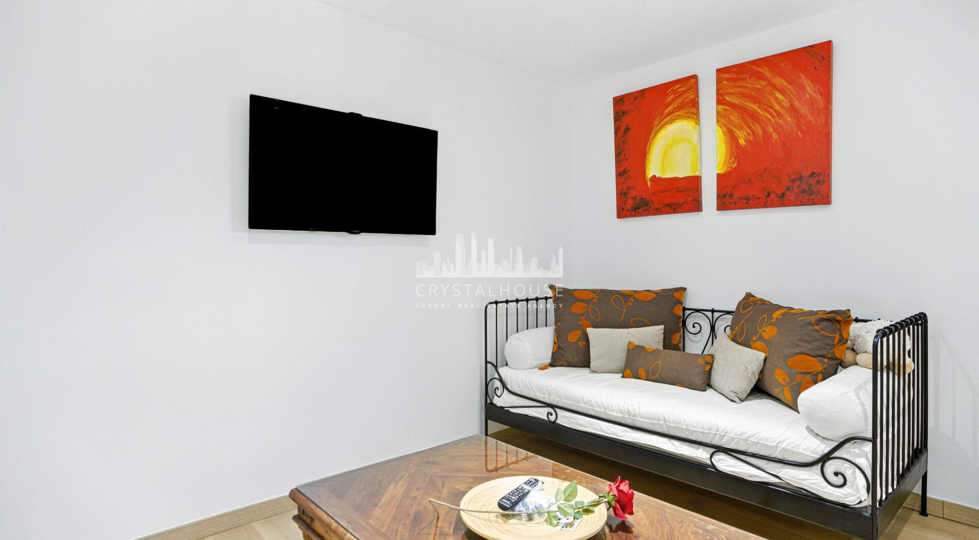 Beautiful five bedroom, Southwest-Facing Villa with Golf Views in Valle Romano (Estepona)