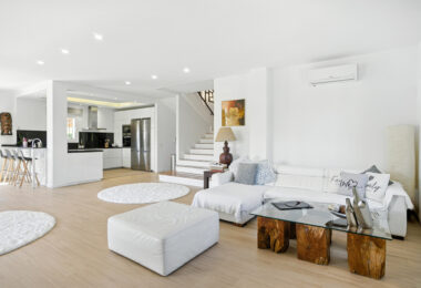 Beautiful five bedroom, Southwest-Facing Villa with Golf Views in Valle Romano (Estepona)