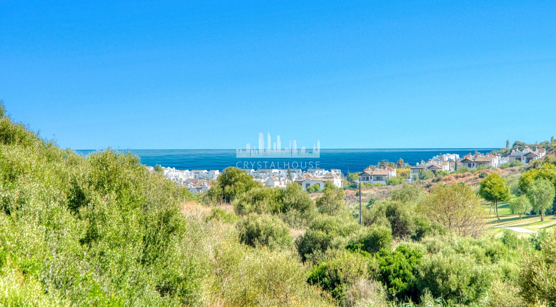 Beautiful five bedroom, Southwest-Facing Villa with Golf Views in Valle Romano (Estepona)