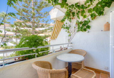 Excellent investment opportunity - south west facing three bedroom, beachfront duplex penthouse located in Playa Real, Marbesa