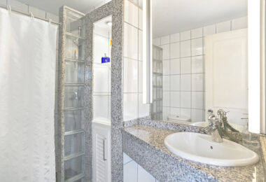 Excellent investment opportunity - south west facing three bedroom, beachfront duplex penthouse located in Playa Real, Marbesa