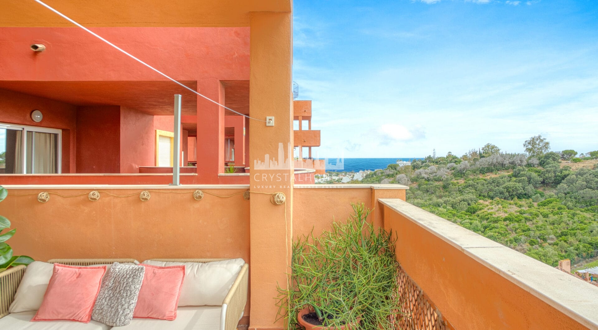 Beautifully renovated, south west facing, two bedroom apartment located in the residential area of Reserva de Marbella