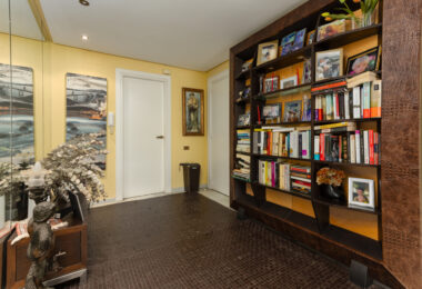 Exclusive Apartment for Sale in the Prestigious Don Gonzalo Complex, Marbella