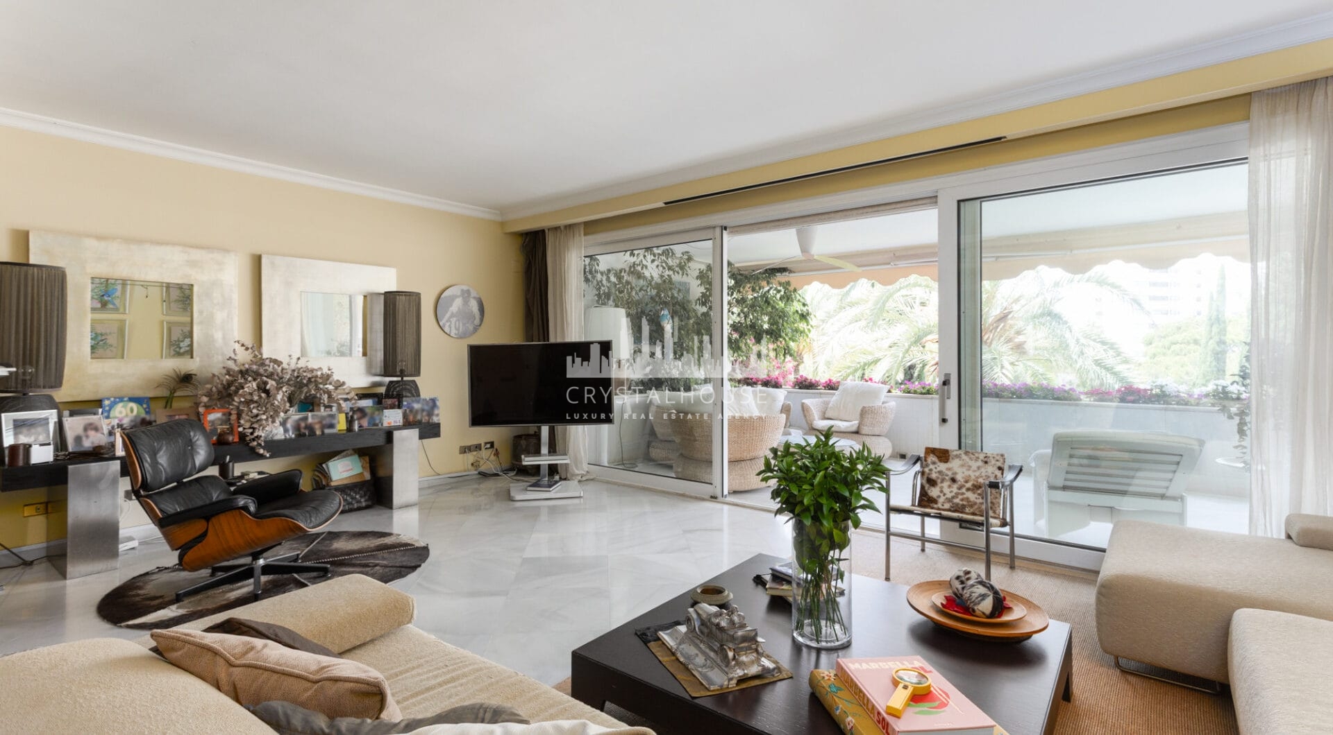 Exclusive Apartment for Sale in the Prestigious Don Gonzalo Complex, Marbella