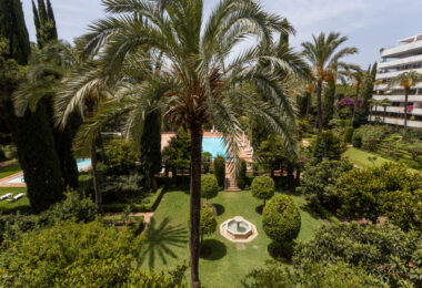 Exclusive Apartment for Sale in the Prestigious Don Gonzalo Complex, Marbella