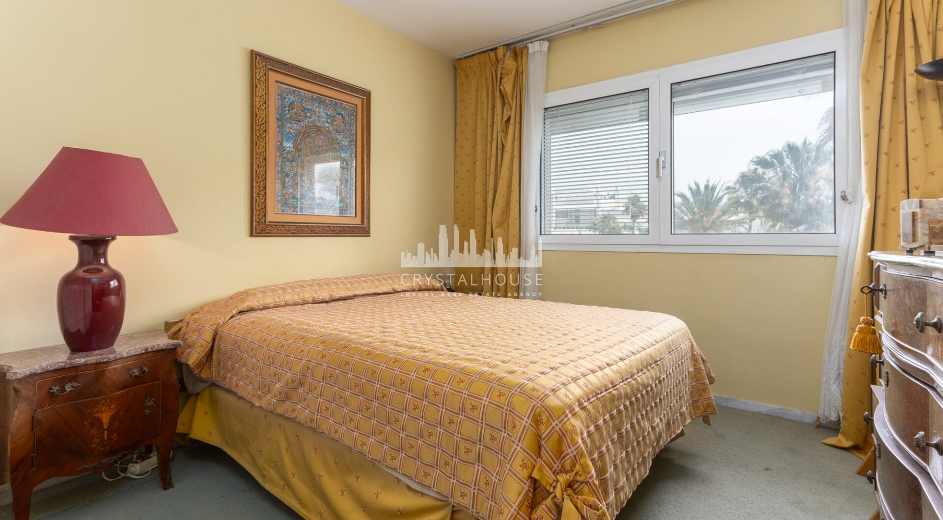 Exclusive Apartment for Sale in the Prestigious Don Gonzalo Complex, Marbella